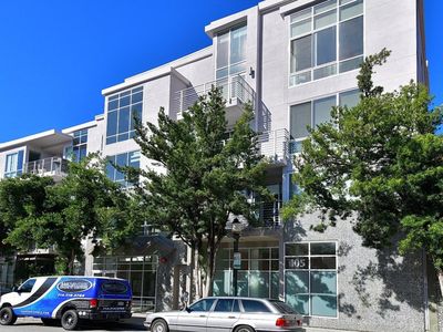 111 S De Lacey Ave Unit 404, Pasadena, CA, 91105