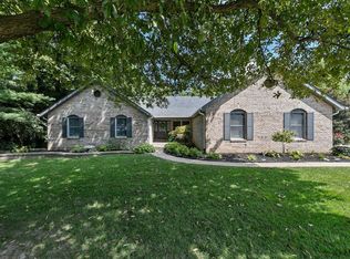 1128 White Lake Dr, Saint Charles, MO