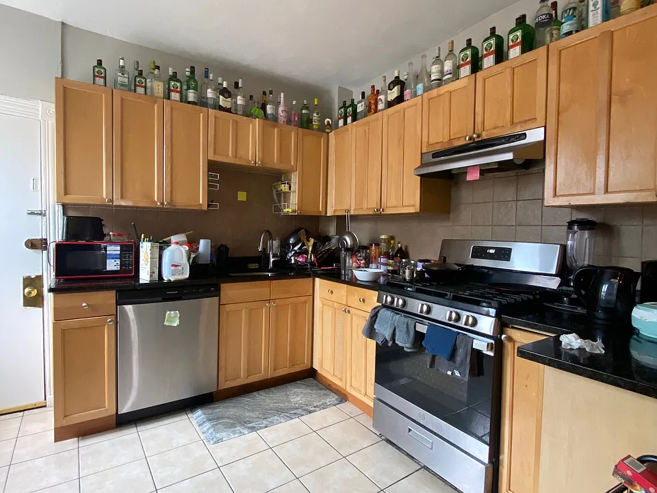 10 Glenville Ave #3
