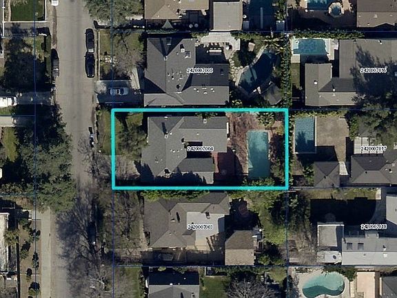 2nd image of 4918 Strohm Ave