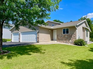 650 Texas Ave NW, Hutchinson, MN 55350