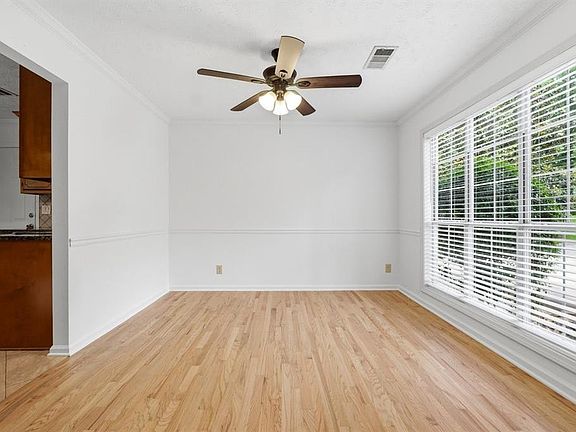 5th image of 1645 Chase Ridge Ln