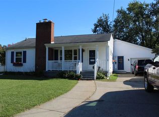 906 Coutant St, Flushing, MI 48433