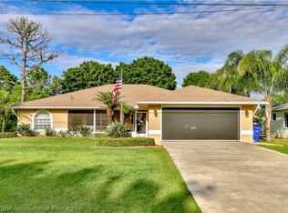 1553 Buck St, Lake Placid, FL 33852