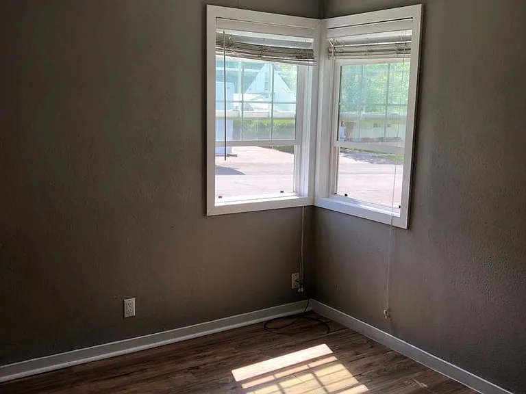 1646 SE Hamilton St — Photo 12