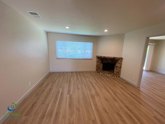 5th image of 5291 Fell Ave
