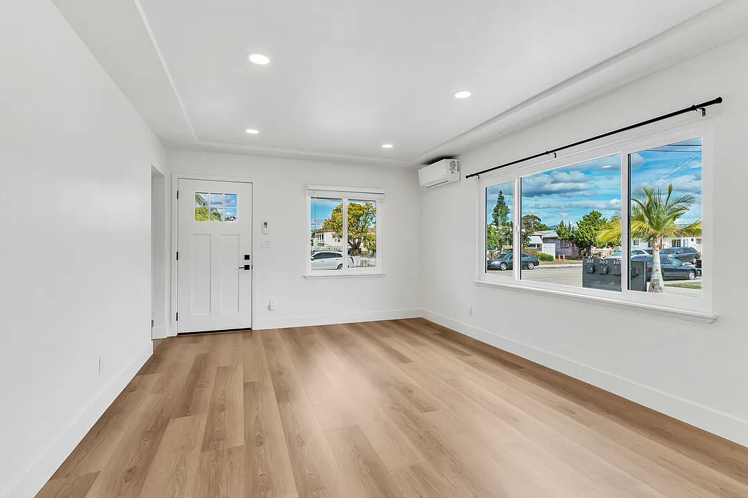 1 bed, 714 sqft, $2,750 — Photo 3