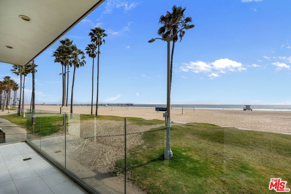 2419 Ocean Front Walk, Venice, CA - View 4