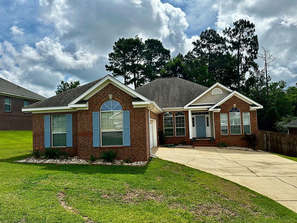 1st image of 27078 Stratford Glen Dr