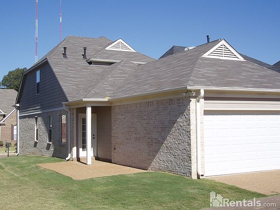 2nd image of 7183 Tivoli Ln