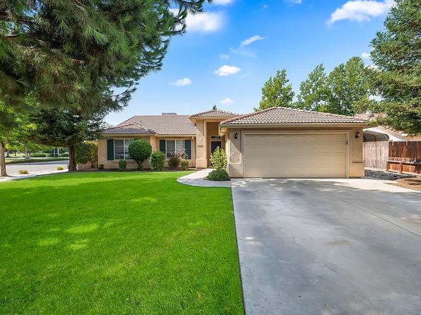 2302 E Evergreen Ave