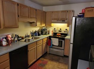 2420 Bostrom Ct APT 8, Eau Claire, WI 54701
