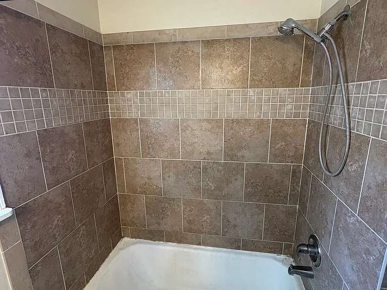 1416 Chickasaw Blvd — Photo 2