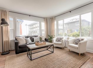 18 Breeze Ave #1, Venice, CA 90291