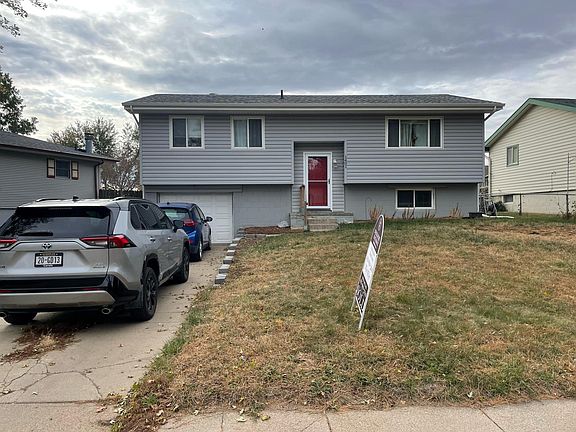 3rd image of 1401 Tammy Ln