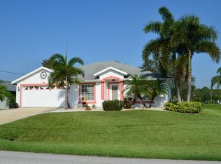 205 Rotonda Cir, Rotonda West, FL 33947