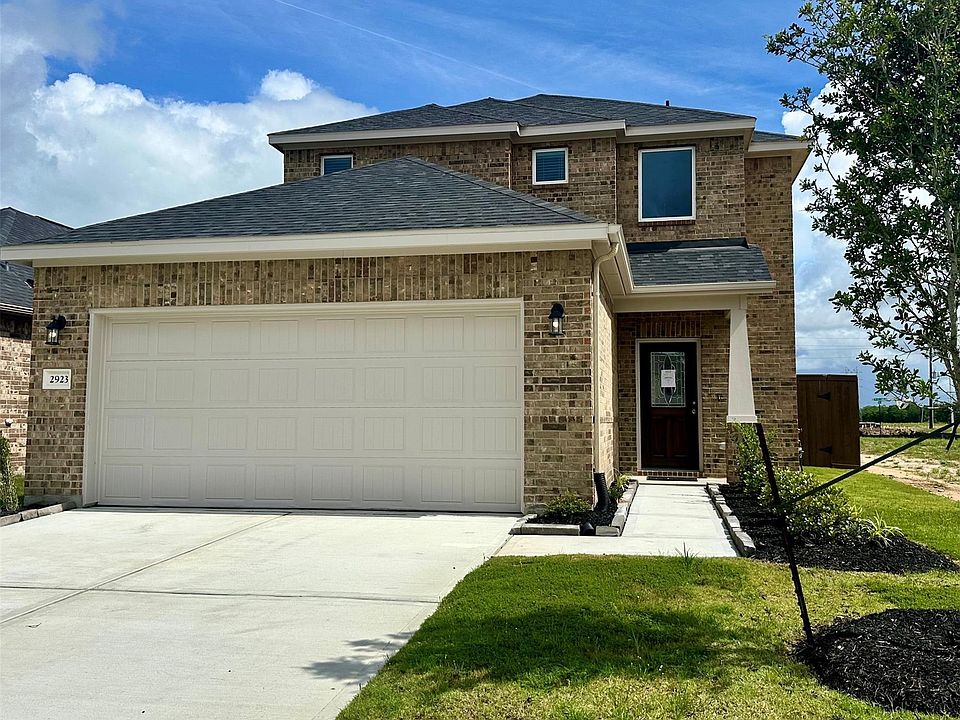 1st image of 2923 Copper Falls Dr
