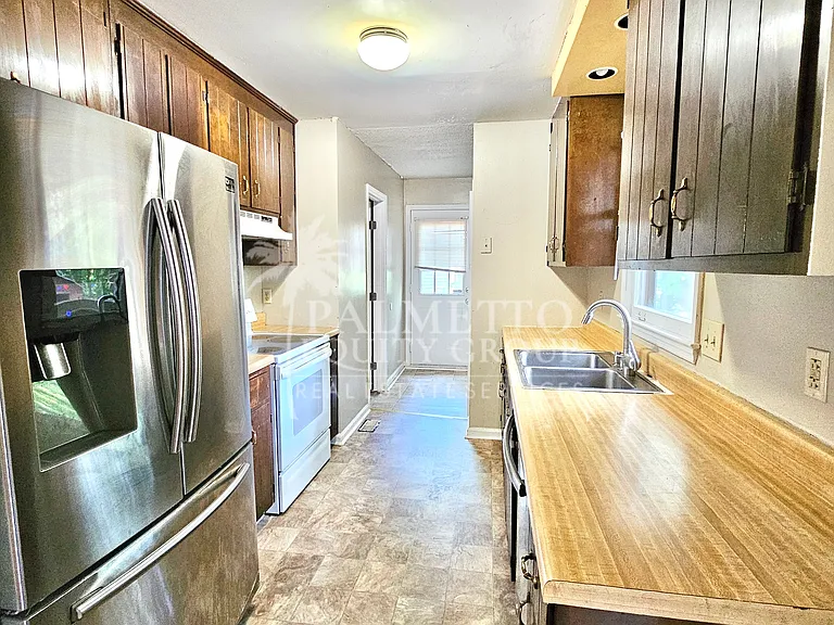 2503 Harley Dr — Photo 5