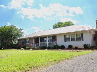 1781 Keencheefoonee Rd, Rutledge, GA 30663