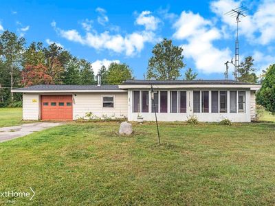 13228 Sheridan Rd, Montrose, MI, 48457