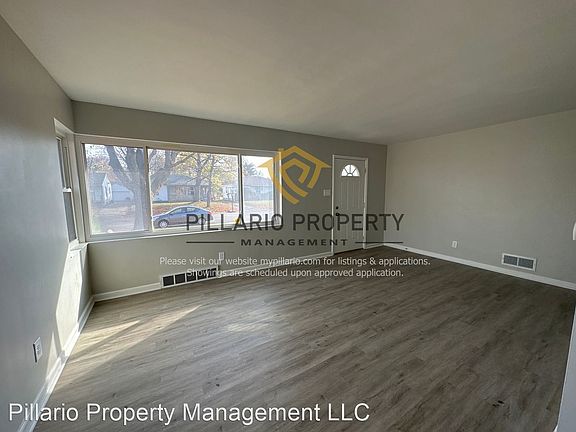 3rd image of 3632 N Dequincy St