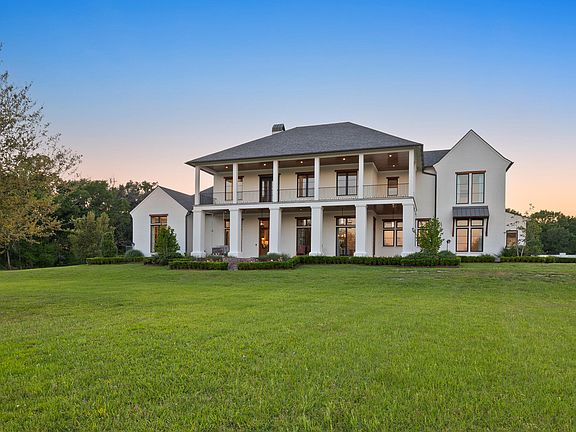 4th image of 801 Breaux Rd