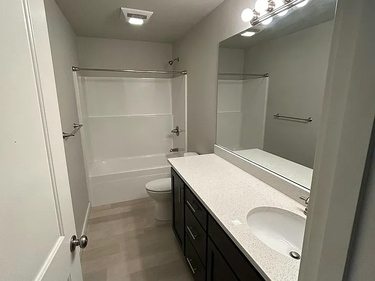 Full bathroom