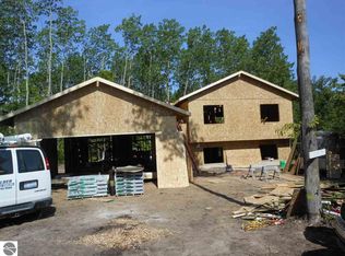 4711 Quail Ct, Traverse City, MI 49685
