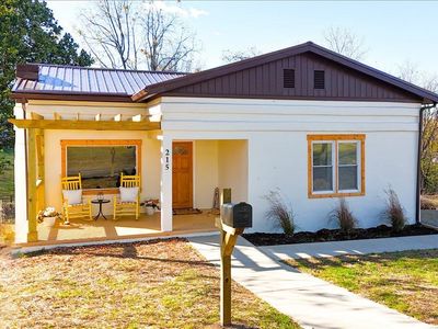 215 11th St NW, Pulaski, VA, 24301