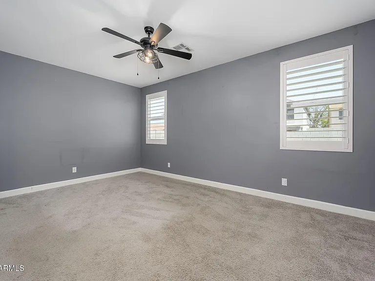 542 E Bamboo Ln — Photo 23