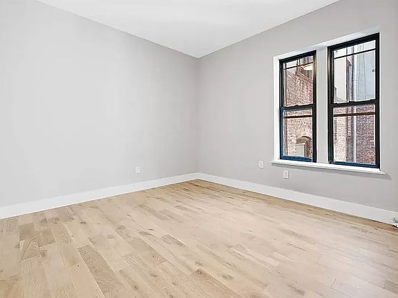 3rd image of 100 W 139th St Unit 30B
