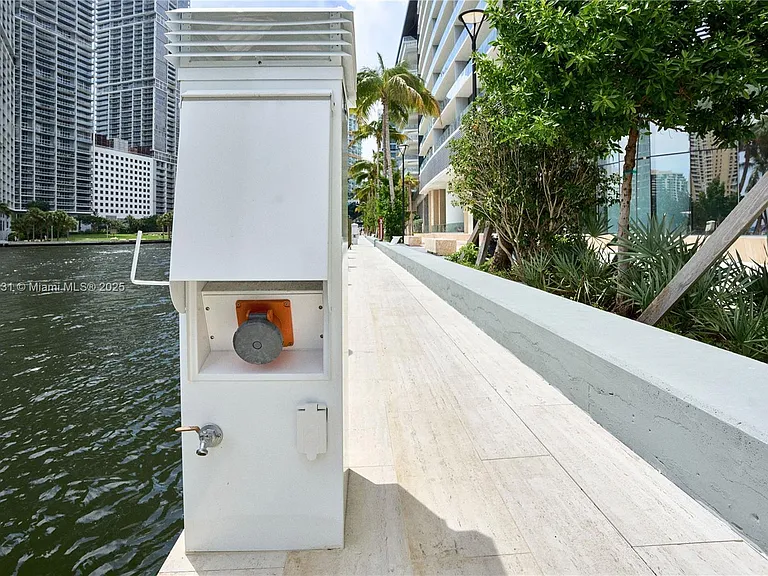 300 Biscayne Boulevard Way #3809 — Photo 31