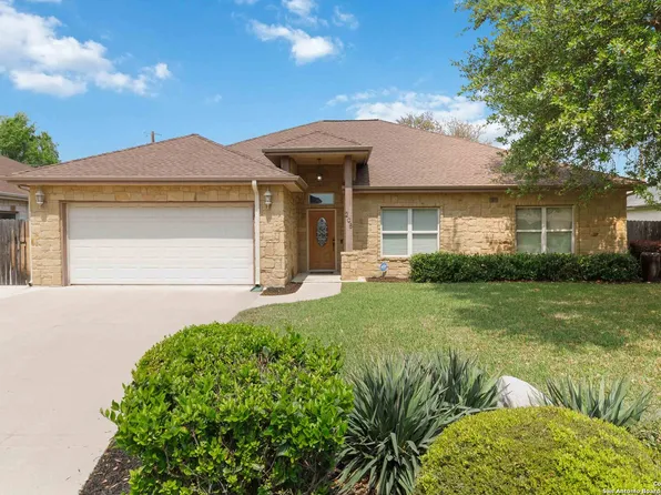 208 Firestone, Meadowlakes, TX 78654