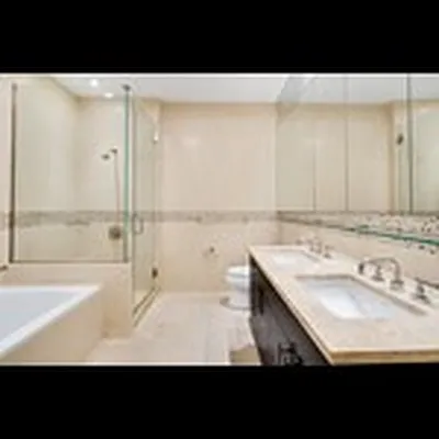 Sold by Manhattan Network Inc. | media 5
