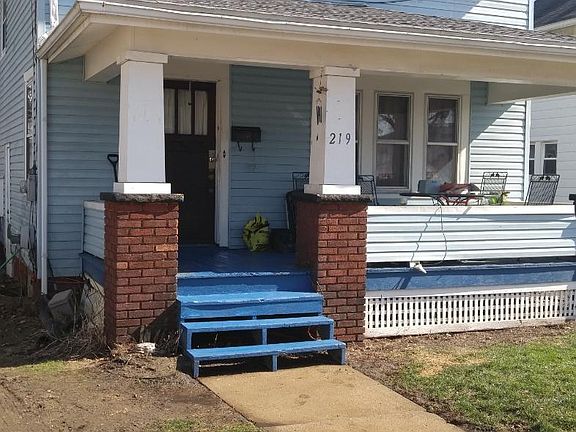 5th image of 219 Curry Ct