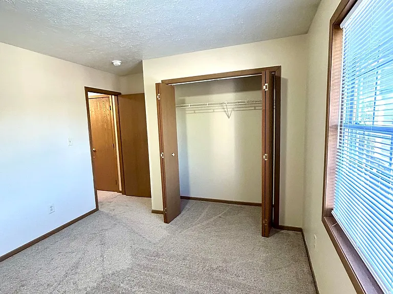 The Gables Apartments — Photo 25