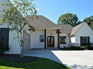 7238 Bessie Dr, Denham Springs, LA 70706