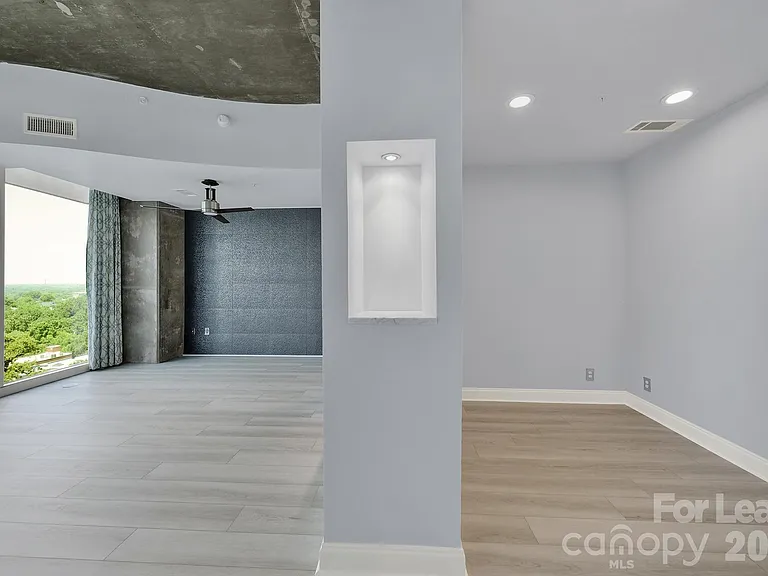 210 N Church St #1002 — Photo 24