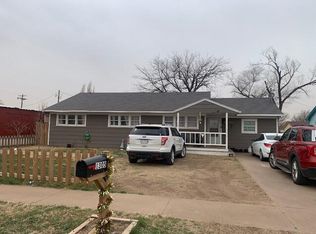 1305 Smythe St, Plainview, TX 79072