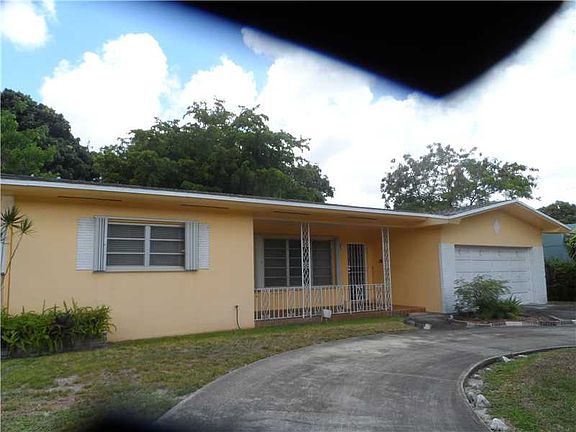 3rd image of 510 NW 120th St