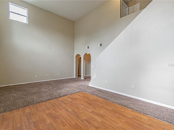 5th image of 7807 Country Chase Ave