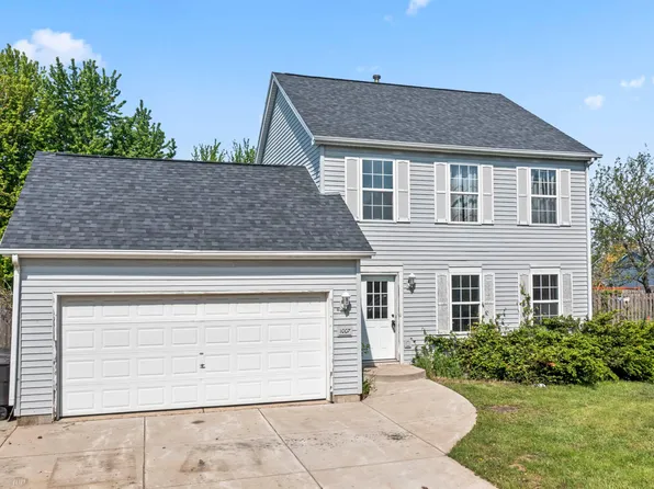 1007 Mallard Ln, Genoa City, WI 53128