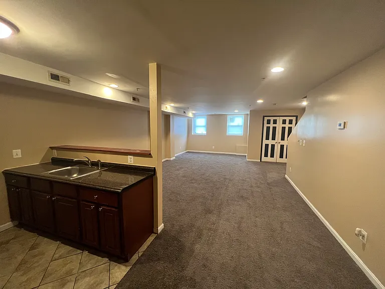 219 1/2 E North Ave #B — Photo 6