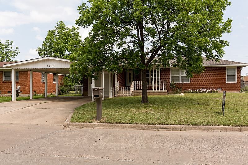 1st image of 2311 NW Lincoln Ave