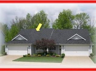 30850 Iris Ct, North Olmsted, OH