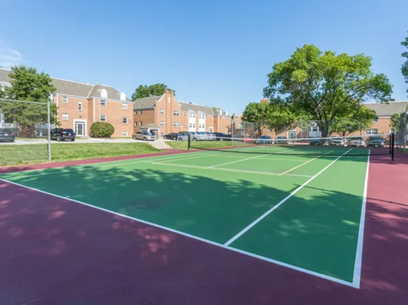 The Heights Apartments