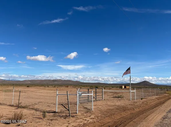 E Buck Ranch Rd, Pearce, AZ 85625