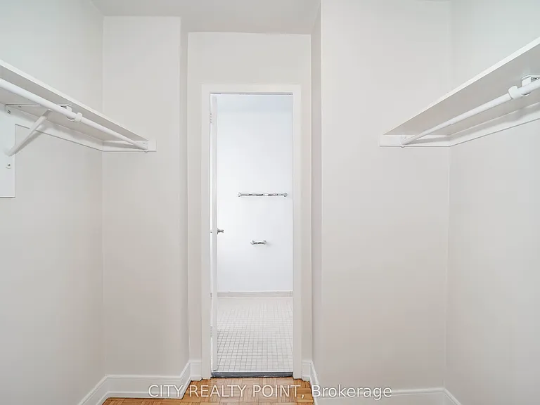 6200 Bathurst St #1504 — Photo 12
