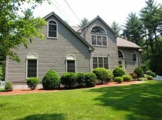 11 Day St, Norfolk, MA 02056