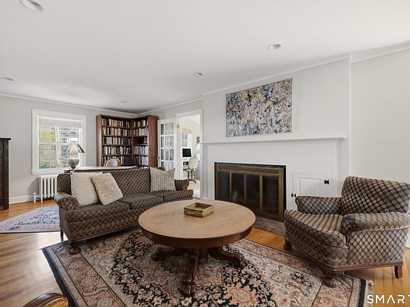 5th image of 9 Stratford Road